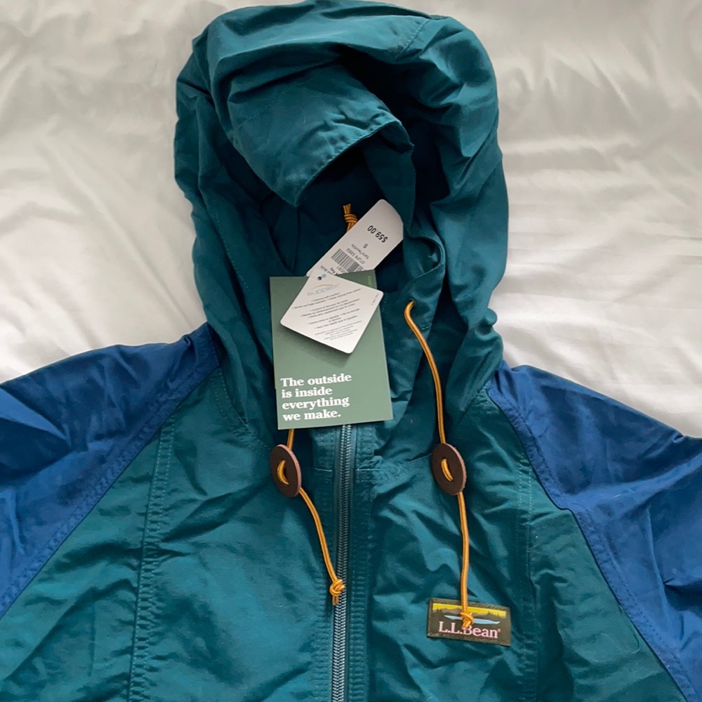 Brand new L.L.Bean windbreaker shell